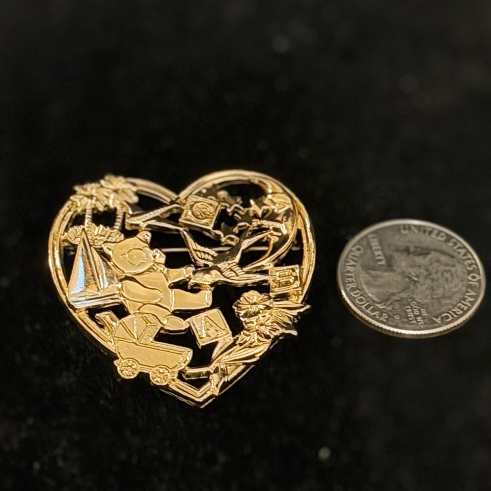 Gold Heart-Shaped Teddy Bear Pin - Picture 6 of 8